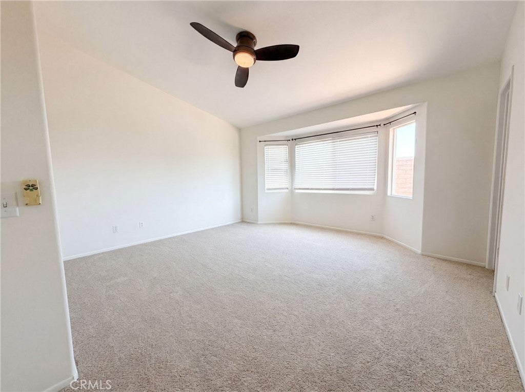 22125 Country Hills