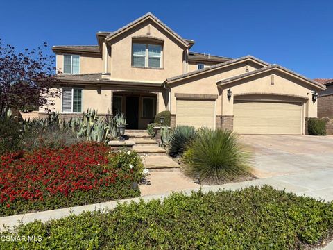 Photo of 262 Talbert Avenue, Simi Valley, CA 93065 (MLS # 226002981)