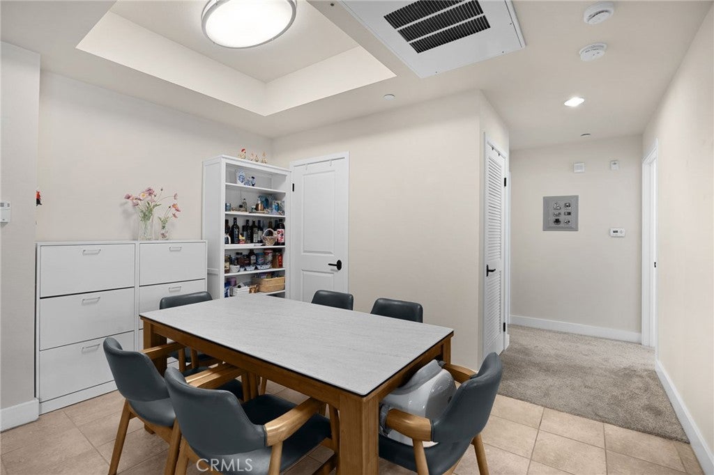 2367 Jefferson 312