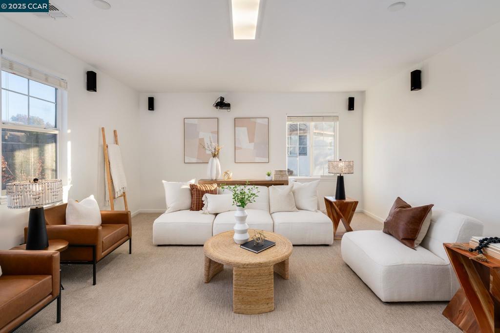 WINDEMERE - Residential