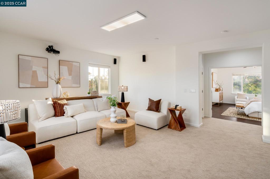 WINDEMERE - Residential