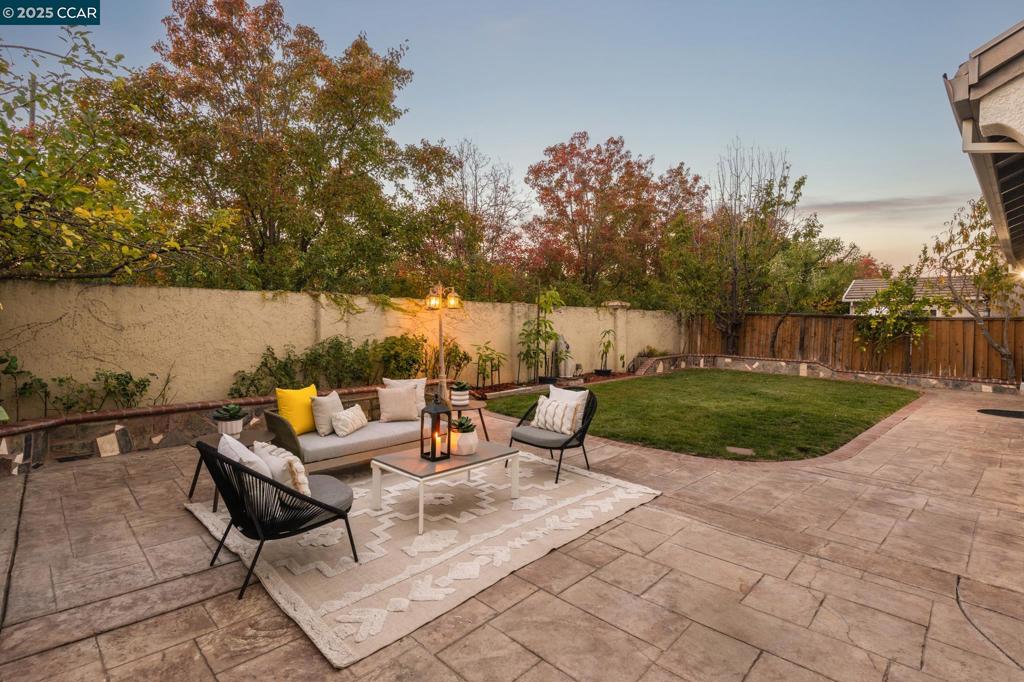 WINDEMERE - Residential