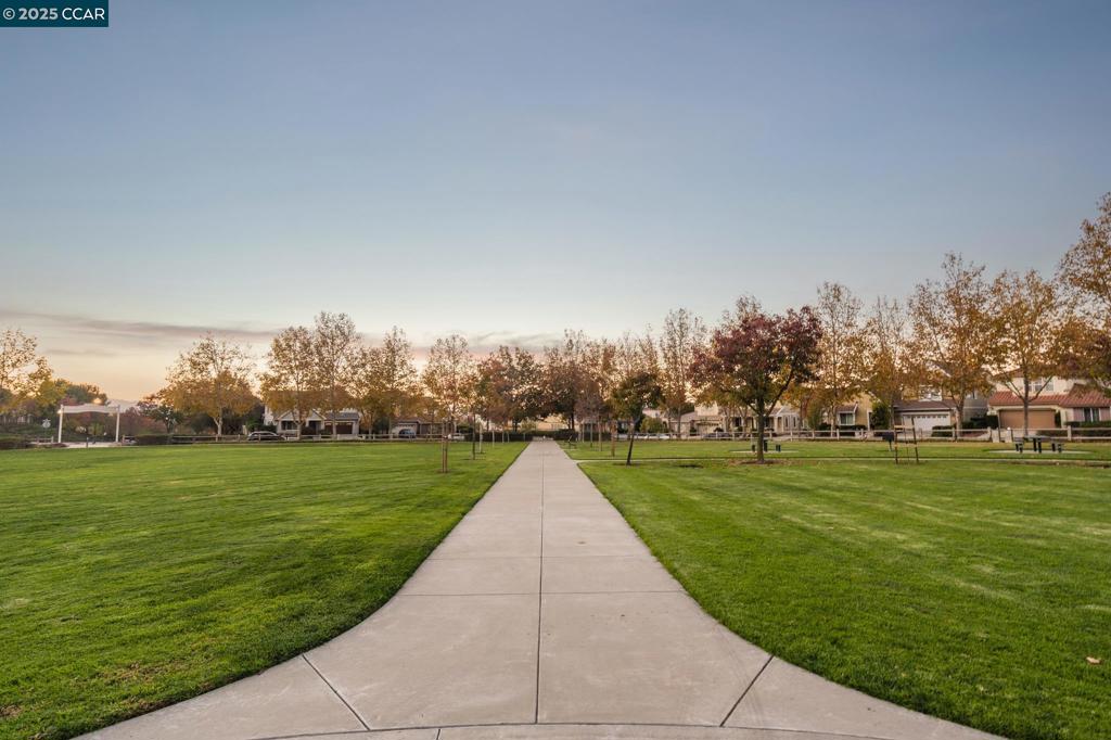 WINDEMERE - Residential