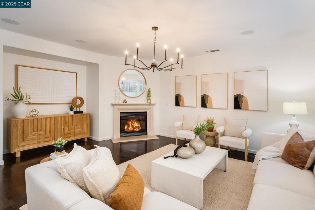 WINDEMERE - Residential