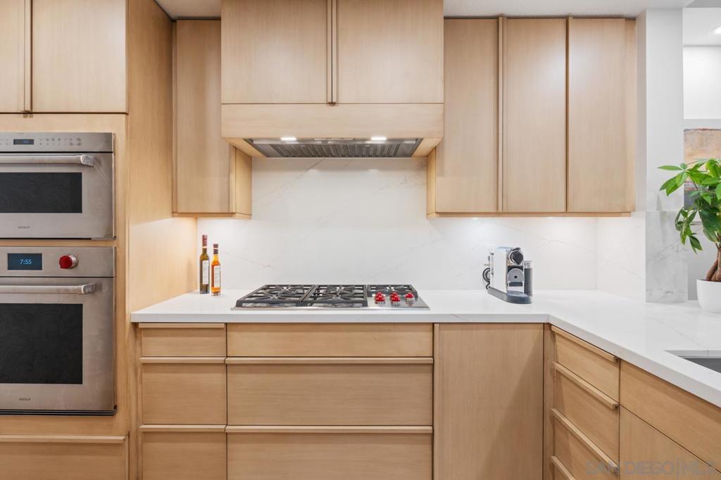 1205 Pacific Hwy 3103