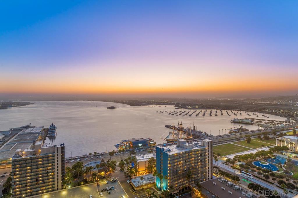 1205 Pacific Hwy 3103