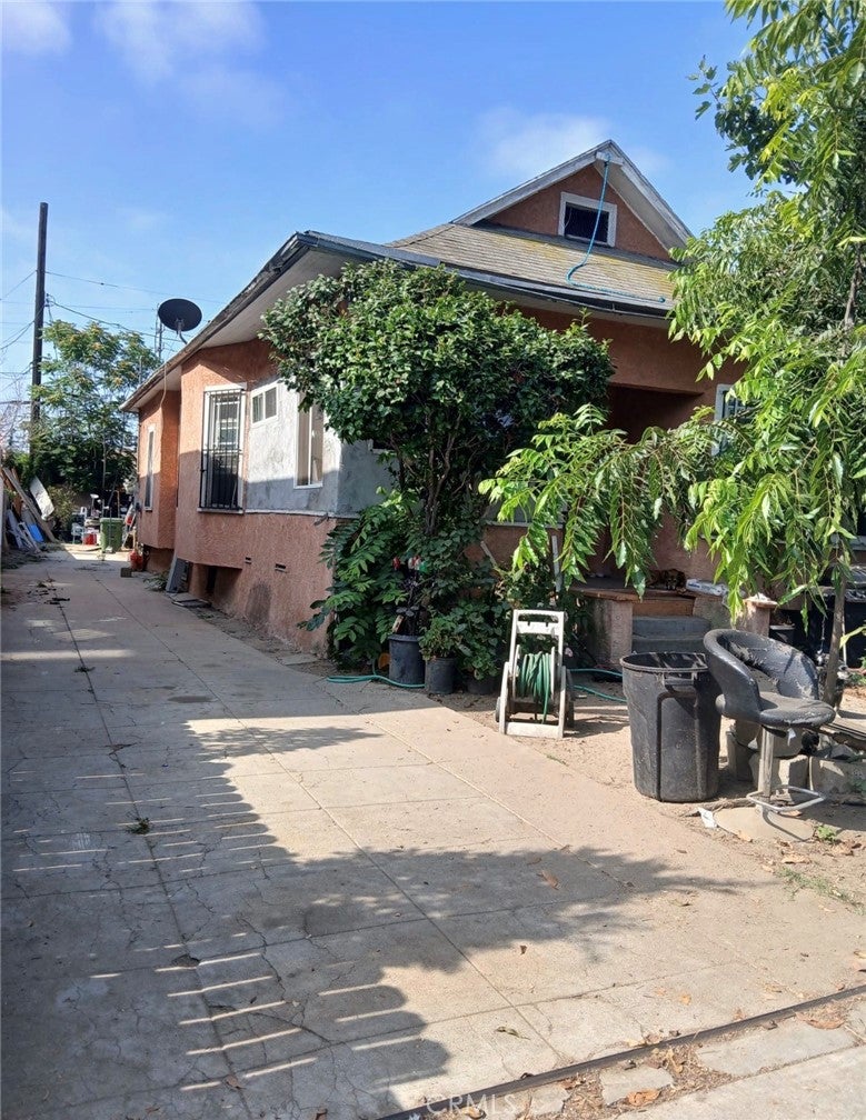 530 W 43rd St