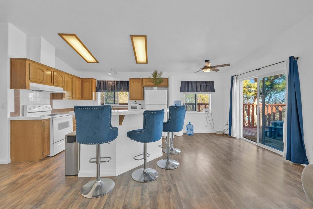 3247 Canyon Dr