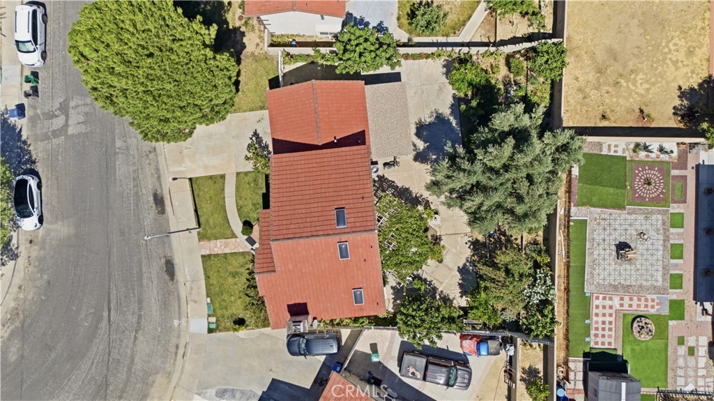 118 E Avenue R3
