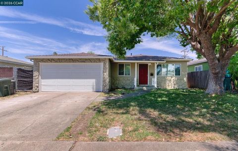 Photo of 116 Cynthia Ave AVE, Vallejo, CA 94589 (MLS # 41136446)