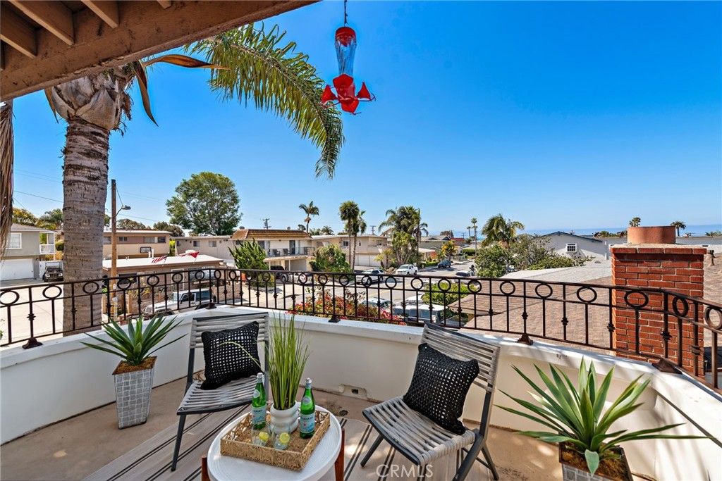 listing image 130722013498633028559