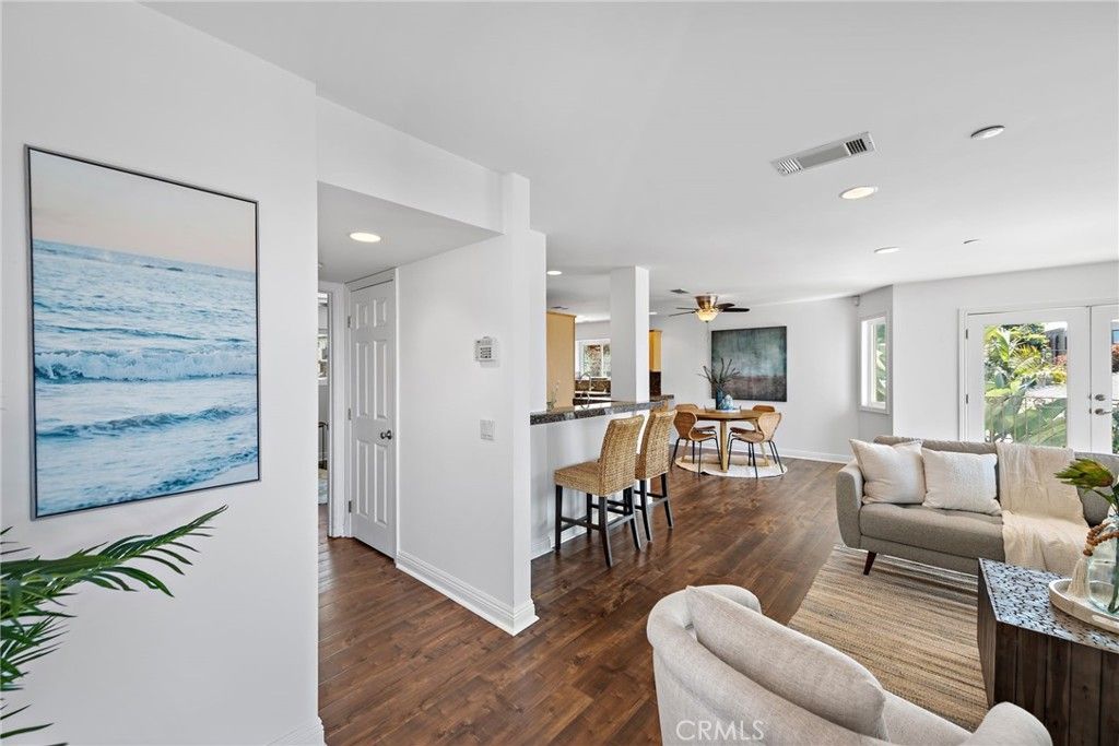 listing image 130723920411390960058