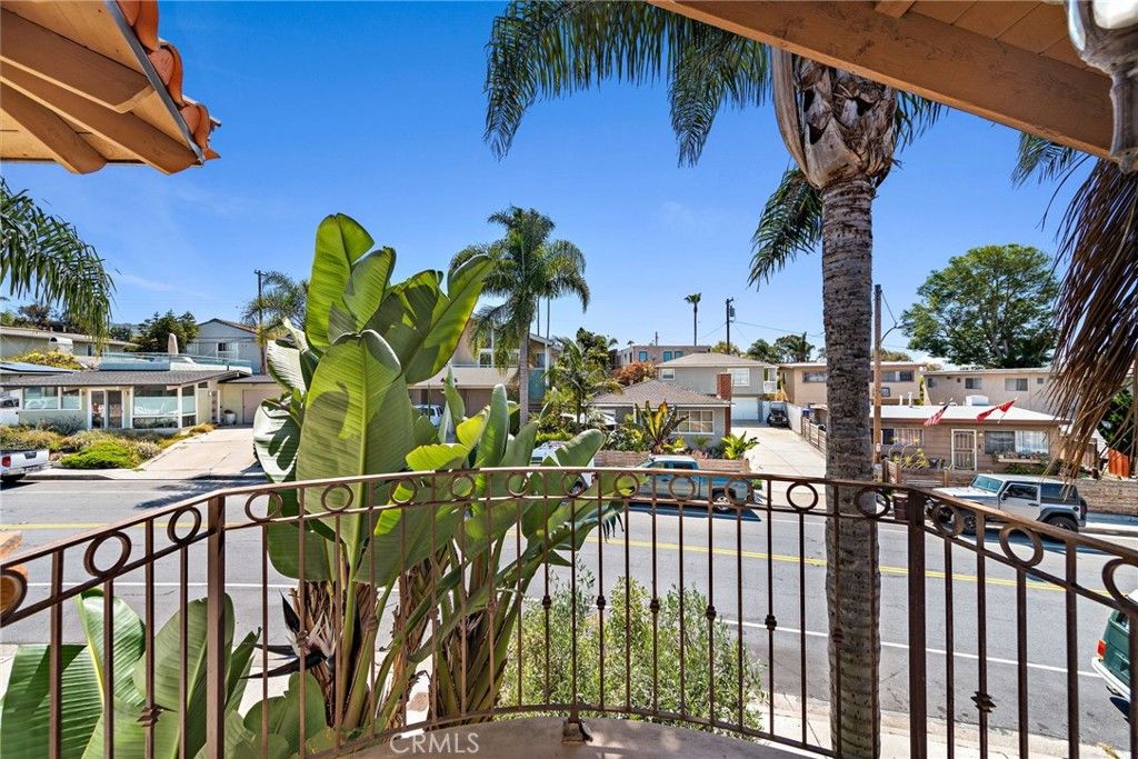 listing image 130722433900603187429