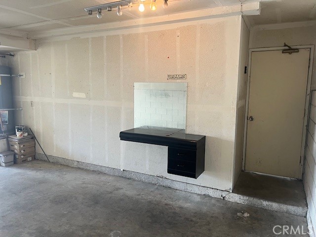 American Beauty Village (ABVL) - Residential