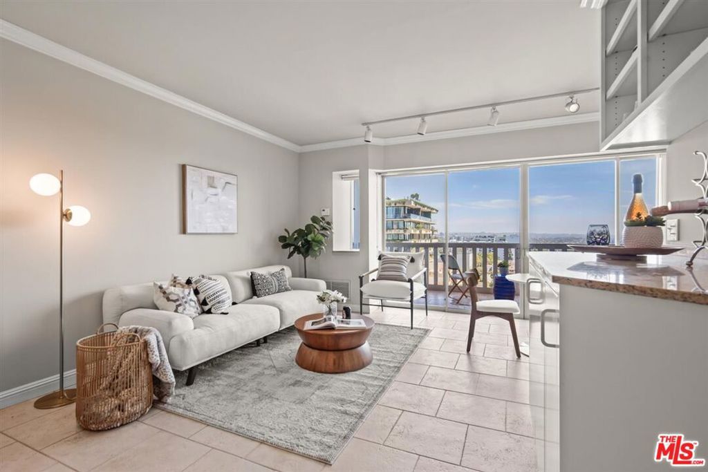 Photo of 999 N Doheny Drive #806, West Hollywood, CA 90069 (MLS # 25582115)