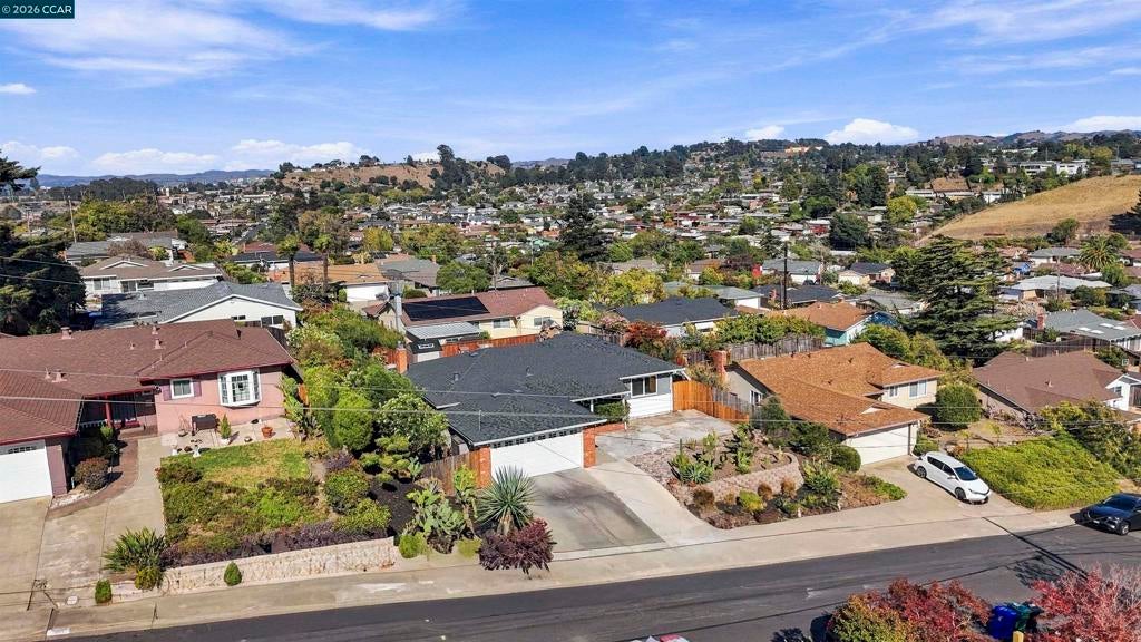 Photo of 2444 Fitzpatrick St ST, San Pablo, CA 94806 (MLS # 41147396)