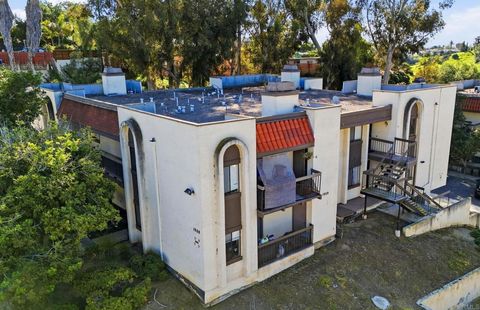 1908 VIA LAS PALMAS 32 National City CA 91950