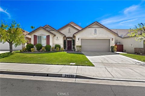 Photo of 30255 Fetzer Circle, Murrieta, CA 92563 (MLS # SW26056980)