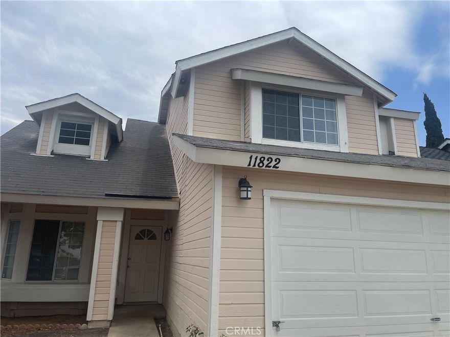 This is 3 bed/2 1/5 bath with new remodeled along with good size lot. Its near by supermarket and school.