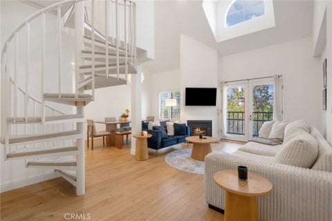 Photo of 13220 Valleyheart Drive #305, Studio City, CA 91604 (MLS # SR26191434)