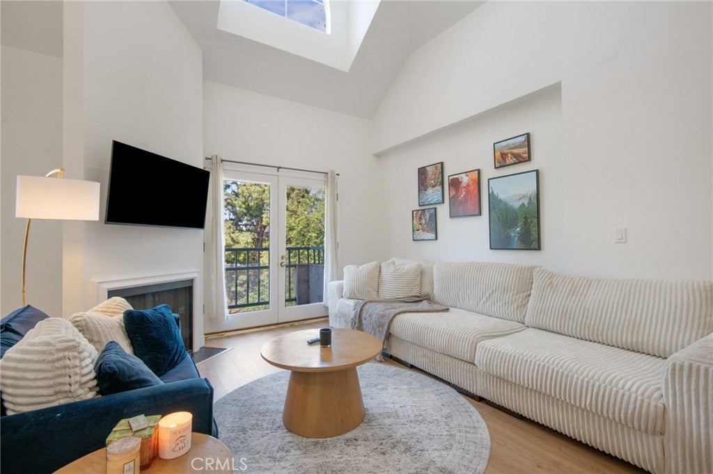 13220 Valleyheart Drive 305