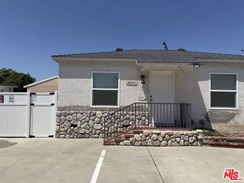 Photo of 231 S Waldo Avenue #Unit A, Fullerton, CA 92833 (MLS # 26834607)