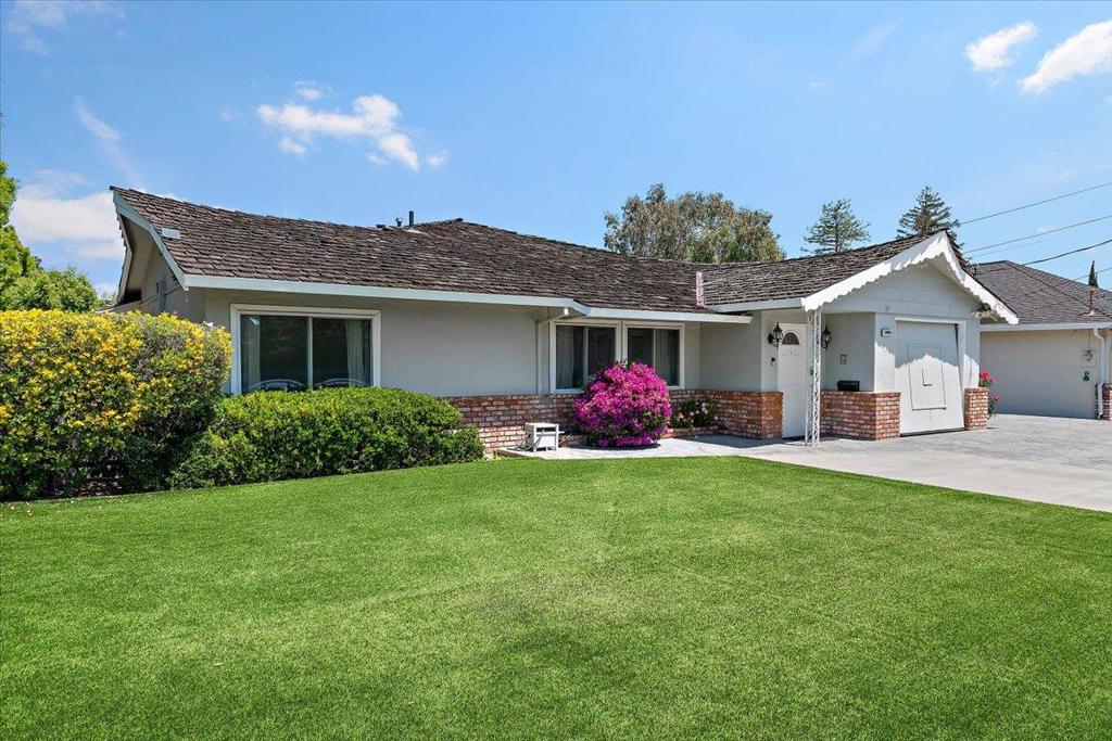 20805 Greenleaf Drive