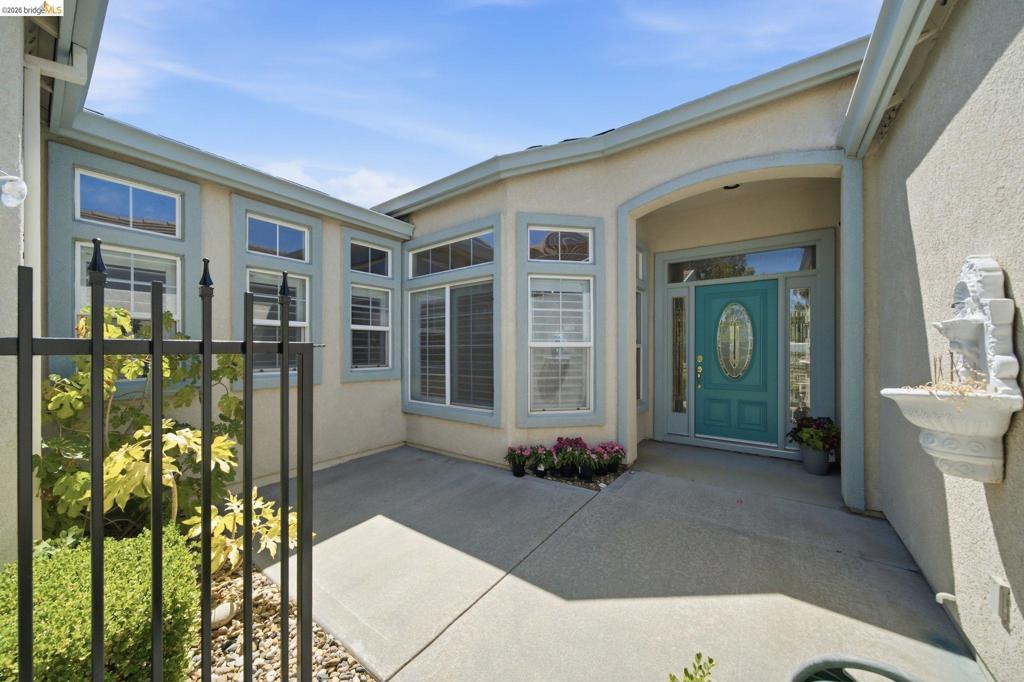 832 Summerset Drive