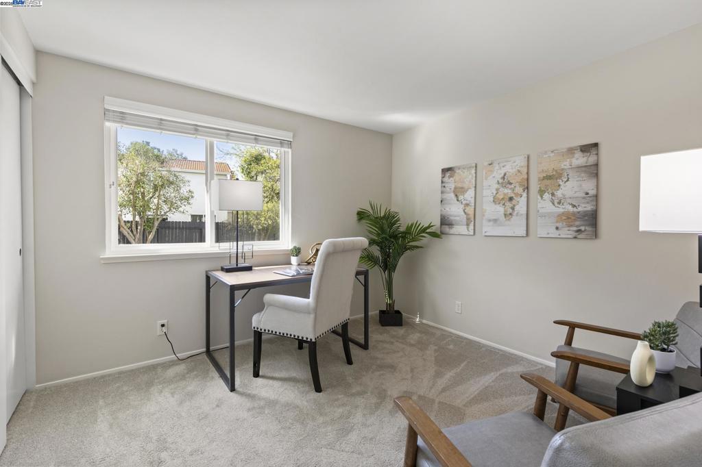 VINTAGE HILLS - Residential