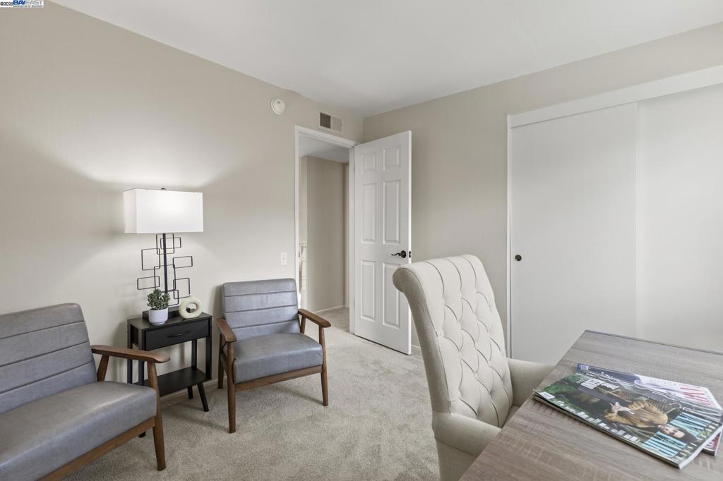 VINTAGE HILLS - Residential