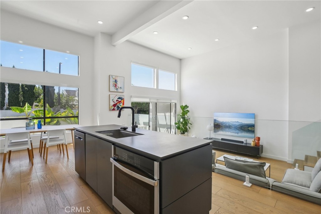 Lakeshore (LS) - Residential Lease