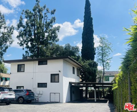 Photo of 532 EL DORADO Street #2, Pasadena, CA 91101 (MLS # 26673641)