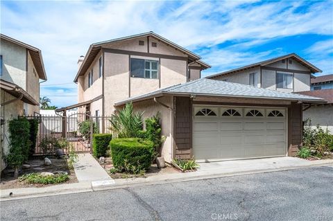 25626 1/2 Oak St Street Lomita CA 90717