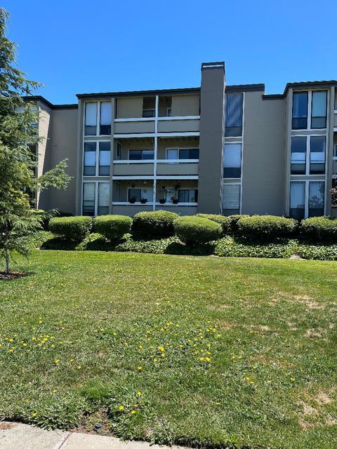 1131 Compass Lane 214 Foster City CA 94404