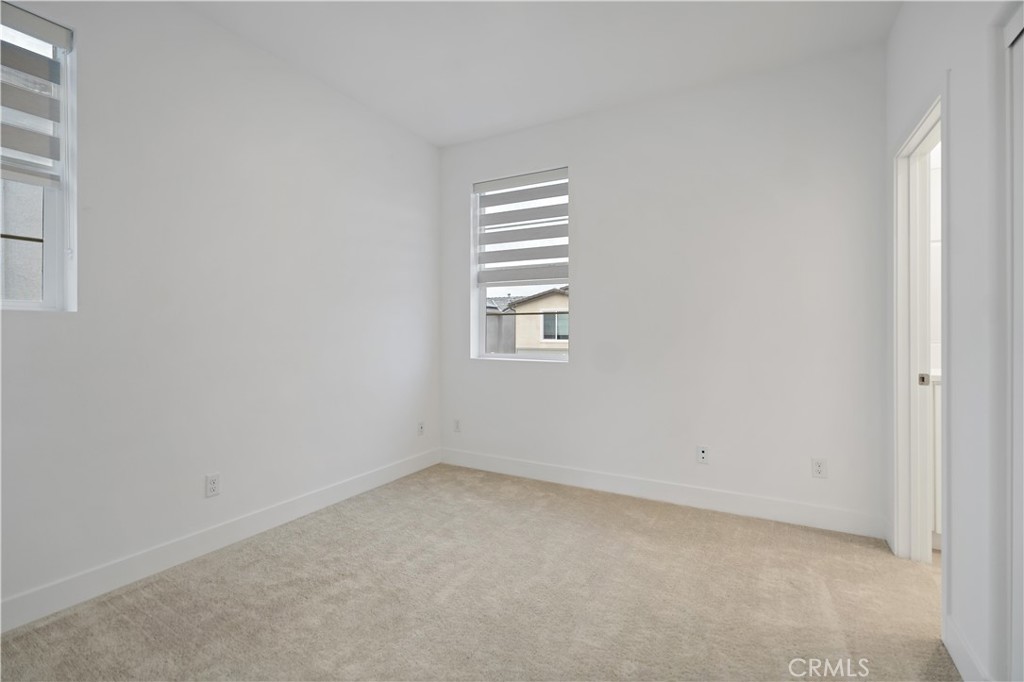 Flora - Residential Lease