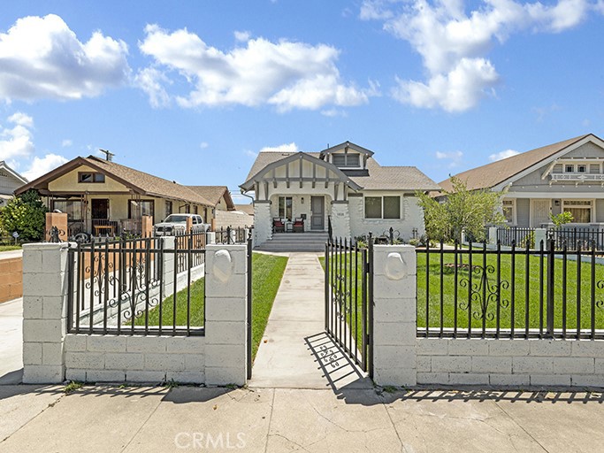 1838 W 50th Street