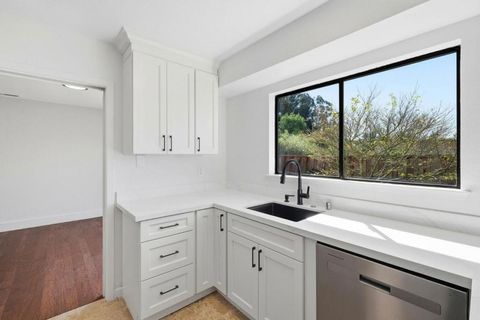 2022 Bob White Ln Santa Cruz CA 95065