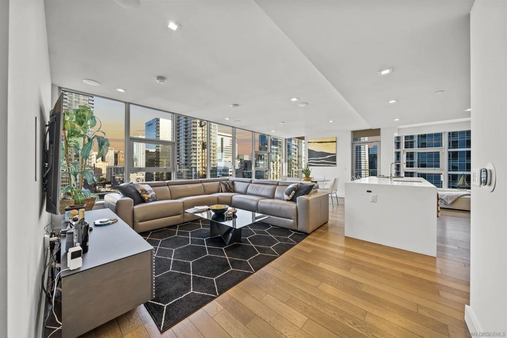 1388 Kettner Blvd 1706