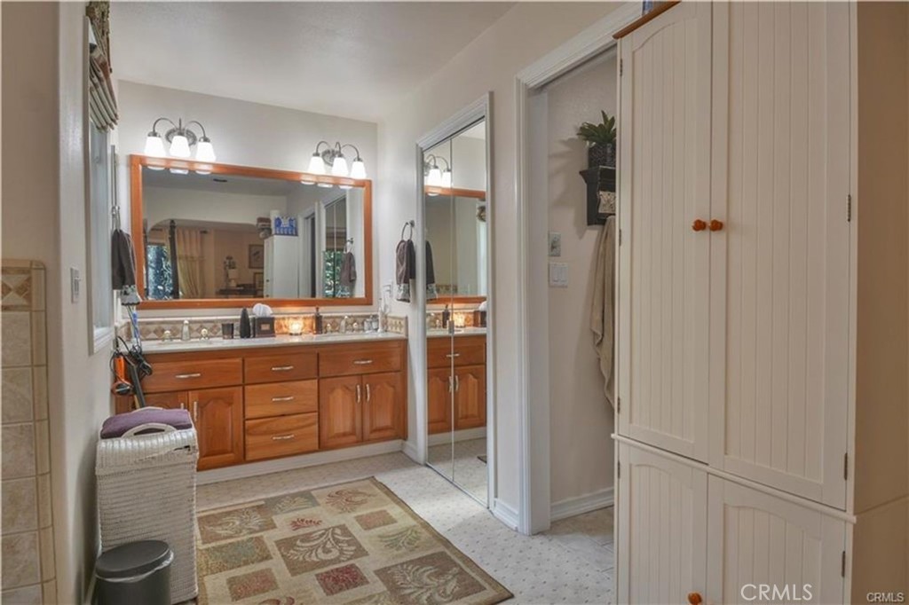 Arrowhead Woods (AWHW) - Residential Lease