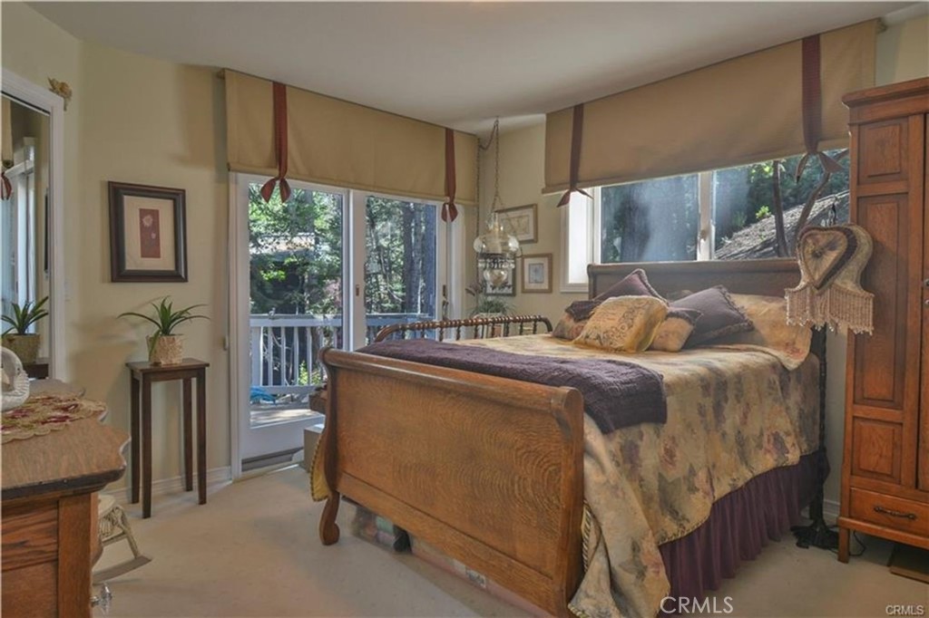 Arrowhead Woods (AWHW) - Residential Lease