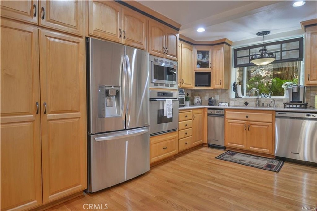 Arrowhead Woods (AWHW) - Residential Lease