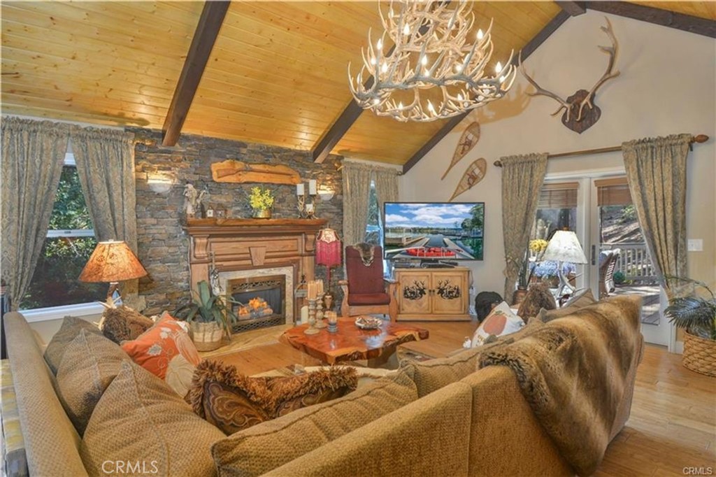 Arrowhead Woods (AWHW) - Residential Lease