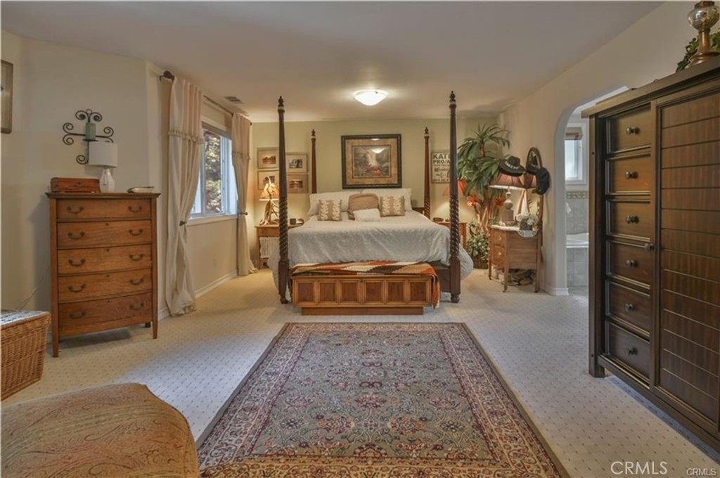 Arrowhead Woods (AWHW) - Residential Lease