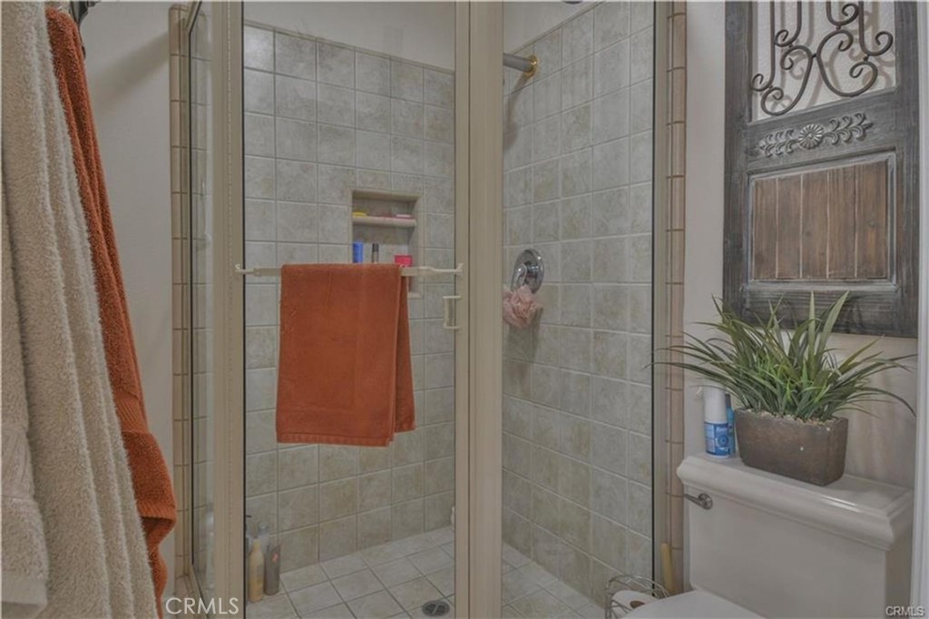 Arrowhead Woods (AWHW) - Residential Lease