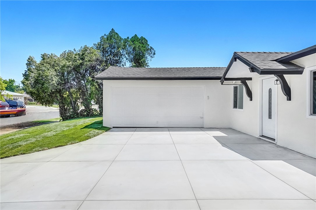 1152 W Tudor Street