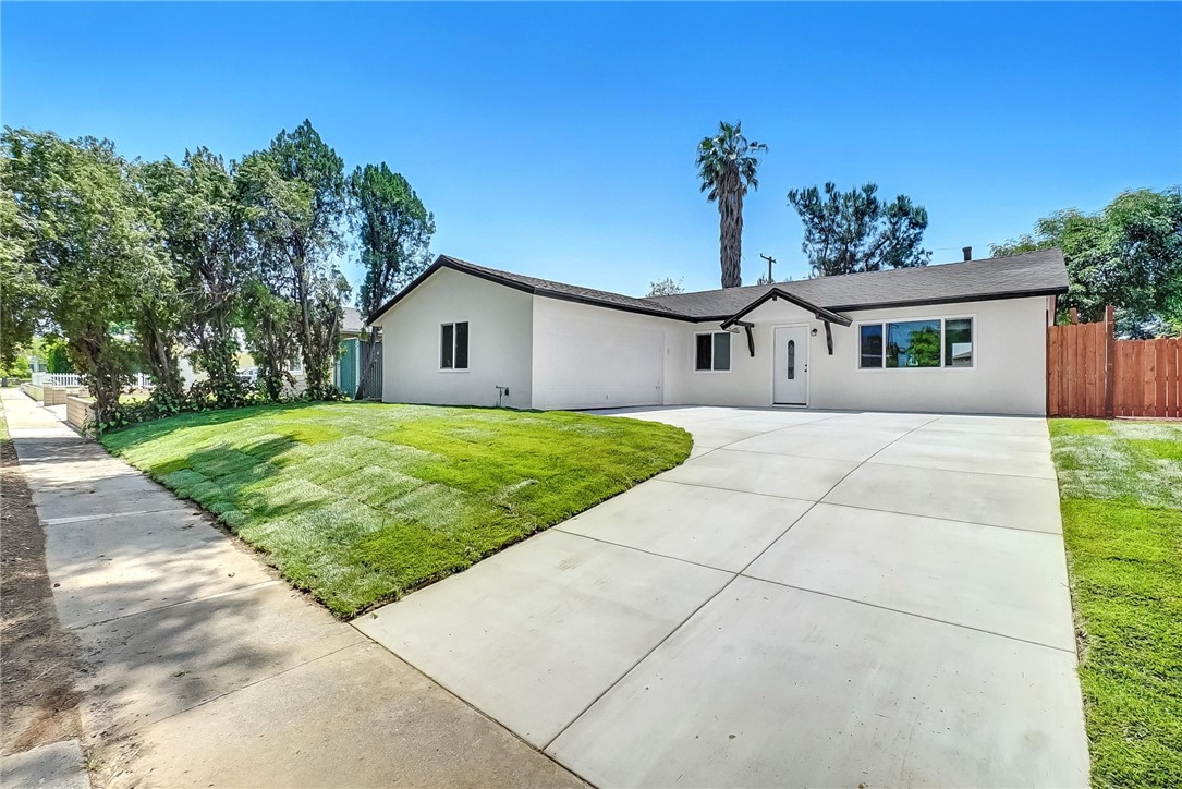 Welcome to 1152 W. Tudor Street, a beautifully updated single-story residence nestled in one of San Dimas’ most desirable neighborhoods and within the award-winning Bonita Unified School District. This move-in-ready 3-bedroom, 2-bathroom home seamlessly blends comfort, style, and convenience—making it ideal for families, professionals, or anyone seeking an inviting community setting.
Step inside to discover an open floor plan flooded with natural light, featuring brand-new flooring and remodeled bathrooms that exude modern elegance. The upgraded kitchen boasts sleek finishes and generous storage, perfect for both everyday living and entertaining guests.
Enjoy the peace of mind that comes with major system updates, including new electrical and plumbing, a brand-new HVAC system for year-round comfort, and a newly installed roof that enhances energy efficiency—keeping the home cool during hot California summers. Brand new double-pane windows significantly reduce outside noise, creating a quiet, serene environment that’s perfect for unwinding after a long day.
Outside, the expansive backyard and wide side yards offer endless potential. Whether you're dreaming of adding a sparkling pool, an ADU for extended family or rental income, or simply creating your own garden oasis, this property delivers the space to make it happen.
Located just minutes from top-rated schools, scenic parks, and convenient shopping at Target, Sam’s Club, and Costco, this home truly has it all.
Don’t miss your chance to own a turnkey gem in the heart of San Dimas—schedule your private tour today!