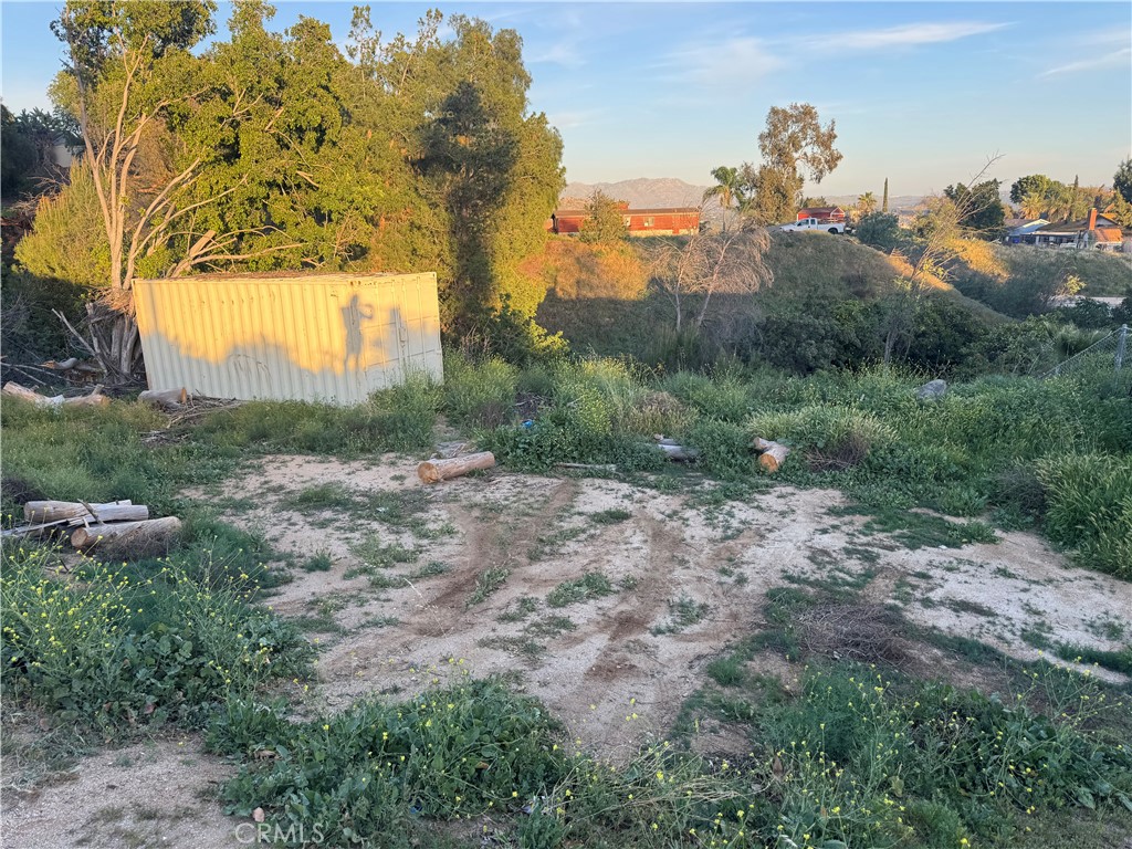 005 Avenida Juan Bautista