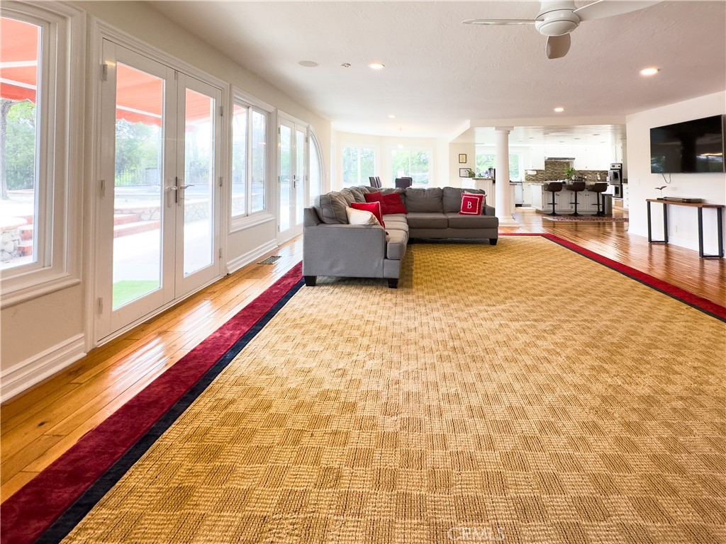 Hunt Club - Residential