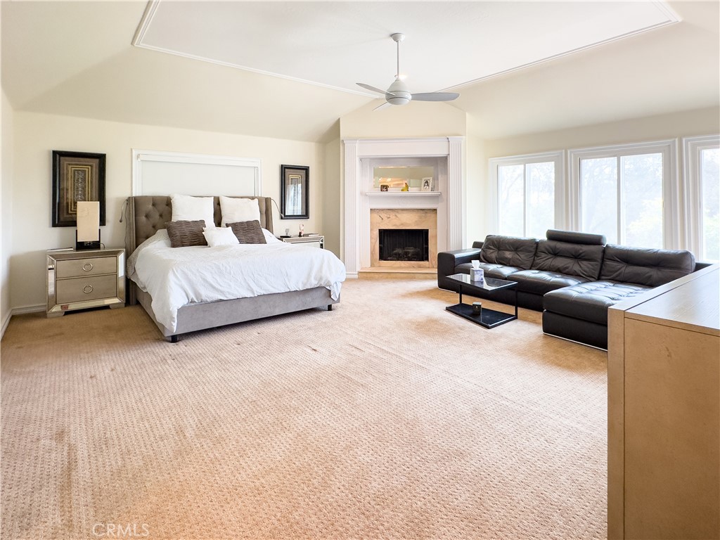 Hunt Club - Residential