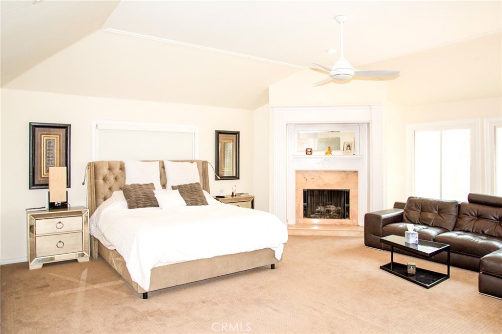 Hunt Club - Residential